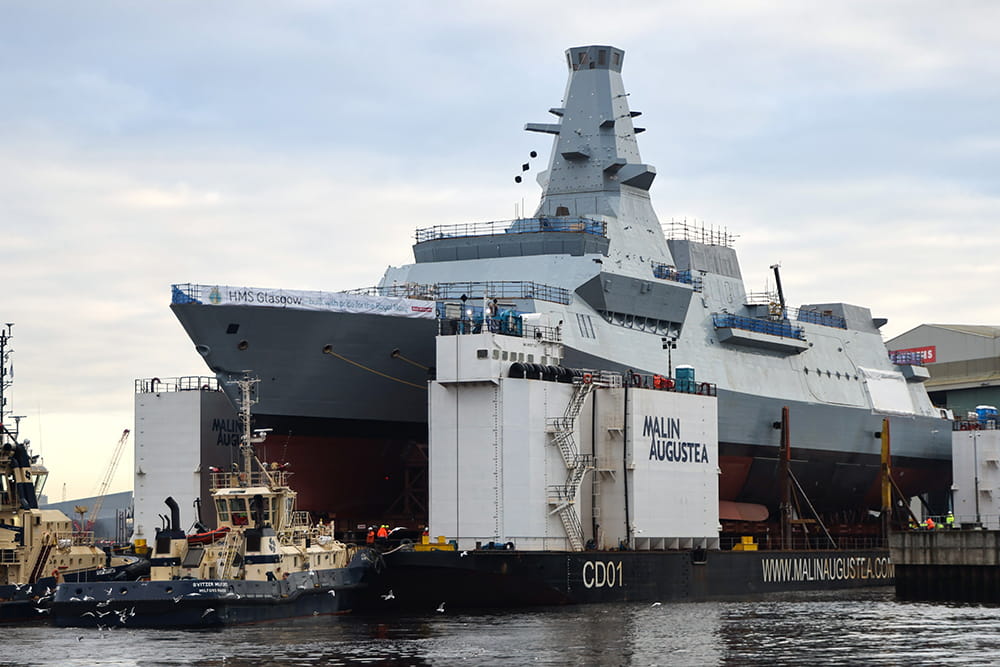 Royal-Navy-Equipment-City-Class-03-state-of-the-art.jpg HMS Glasgow in dry dock at Govan Shipyard in Soutstoun